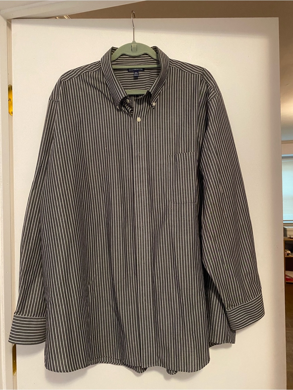 Croft & Barrow Dark Gray and White Vertical Stripe Button-Down Shirt XXL